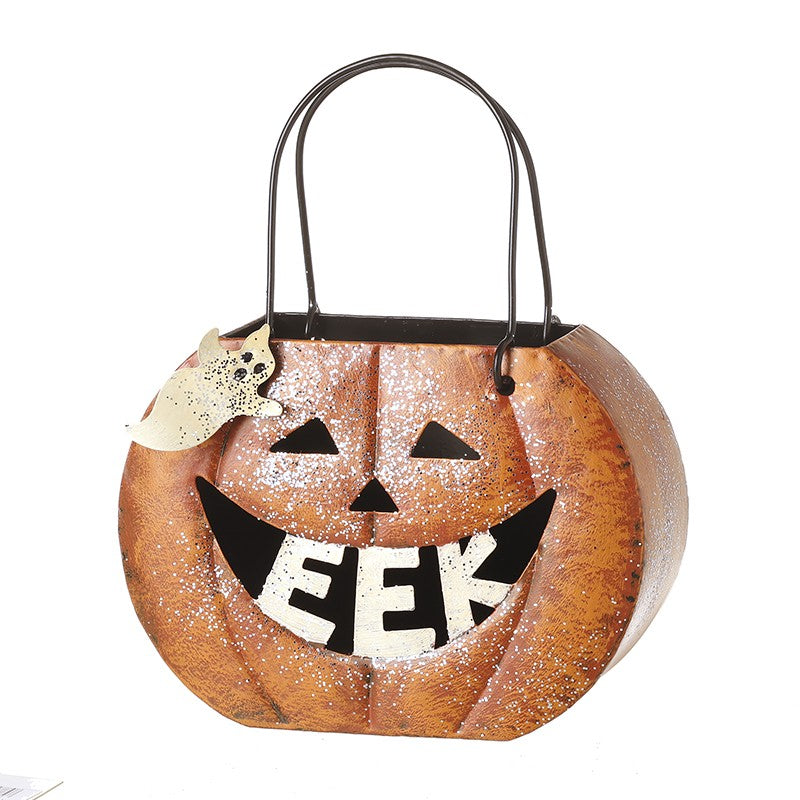 Eek Pumpkin Lantern